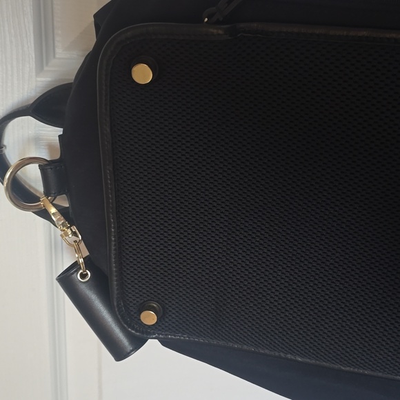 Caraa Studio Bag Small in Black Leather - Gold Hardware - Picture 8 of 10